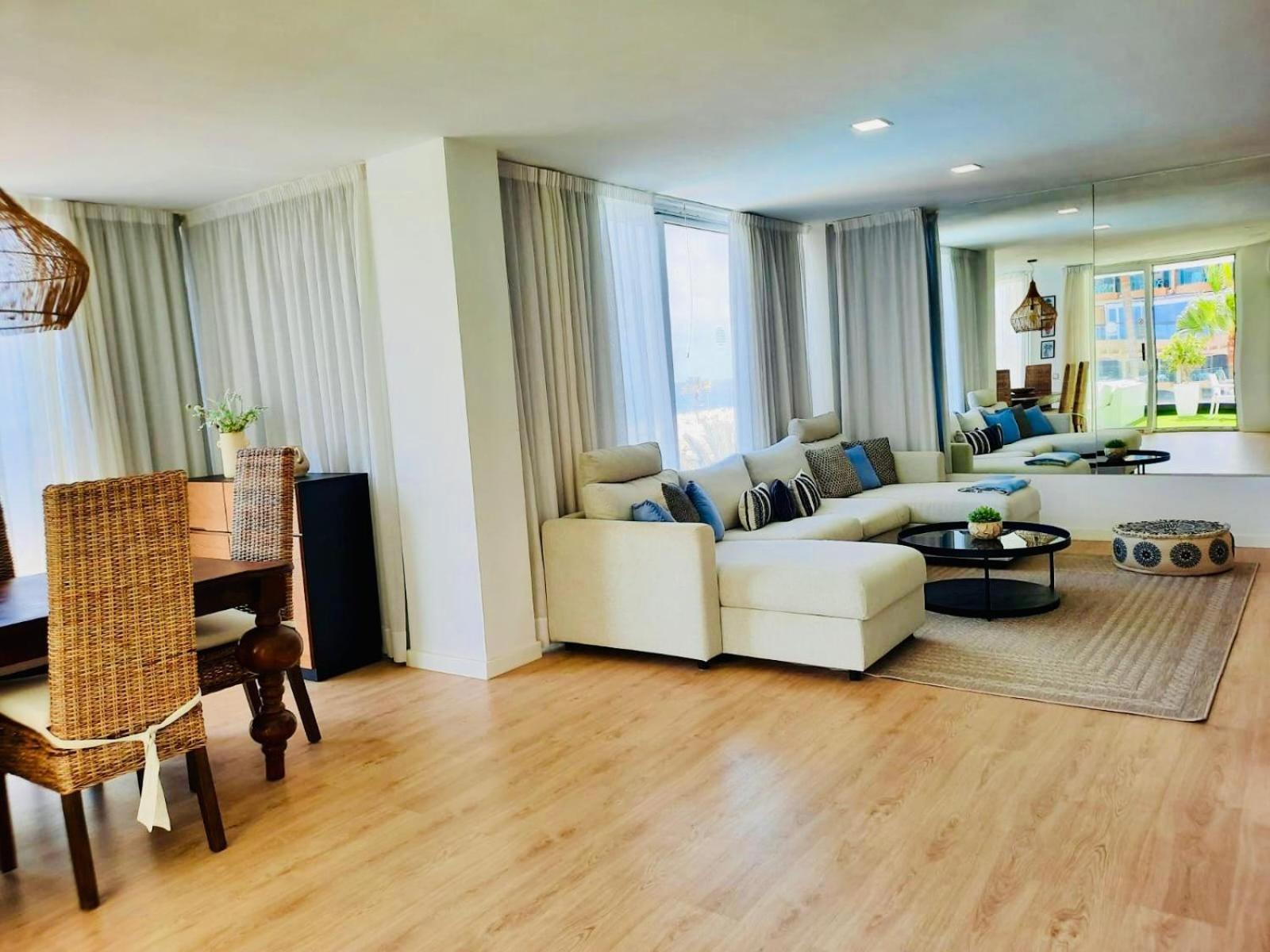 Sunset Ocean View Appartement *